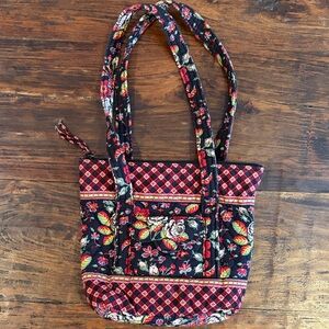 Vera Bradley Anastasia shoulder bag